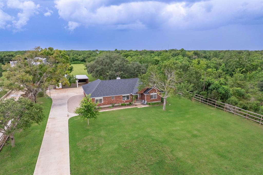 11726 Country Side Drive