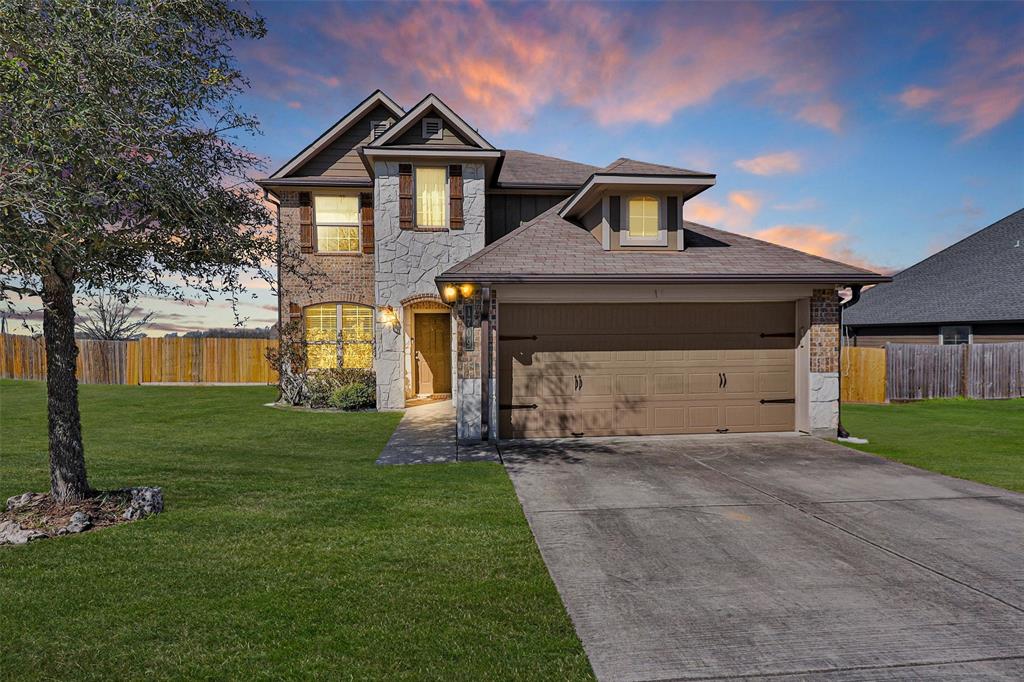 1709 Stone Ridge Drive, Navasota, Texas image 1
