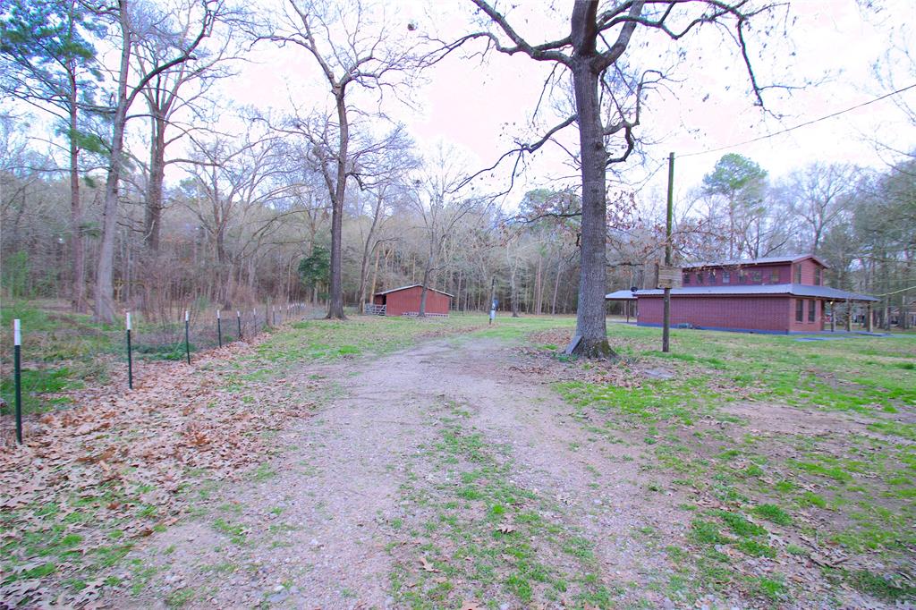 265 County Road 2284 1 #I, Cleveland, Texas image 32