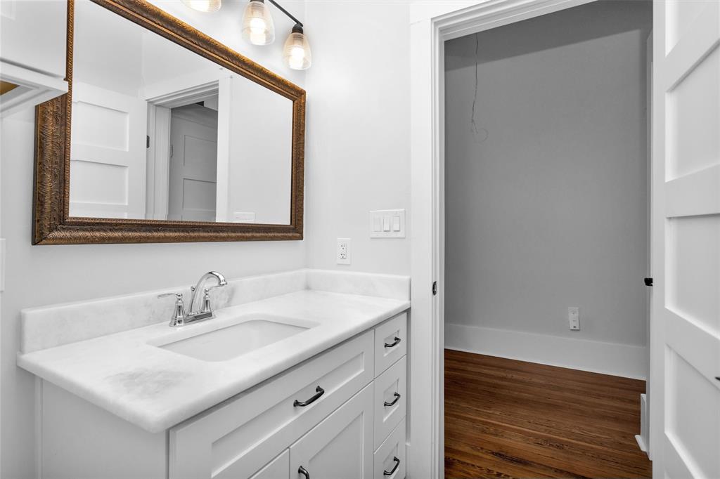 602 Clinton Street, Brenham, Texas image 25