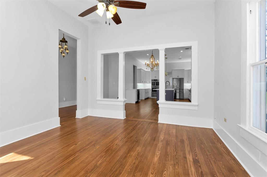 602 Clinton Street, Brenham, Texas image 12