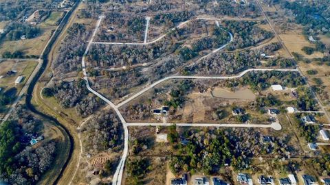 Photo of 2840 County Road 160, Alvin, TX 77511 (MLS # 98298993)