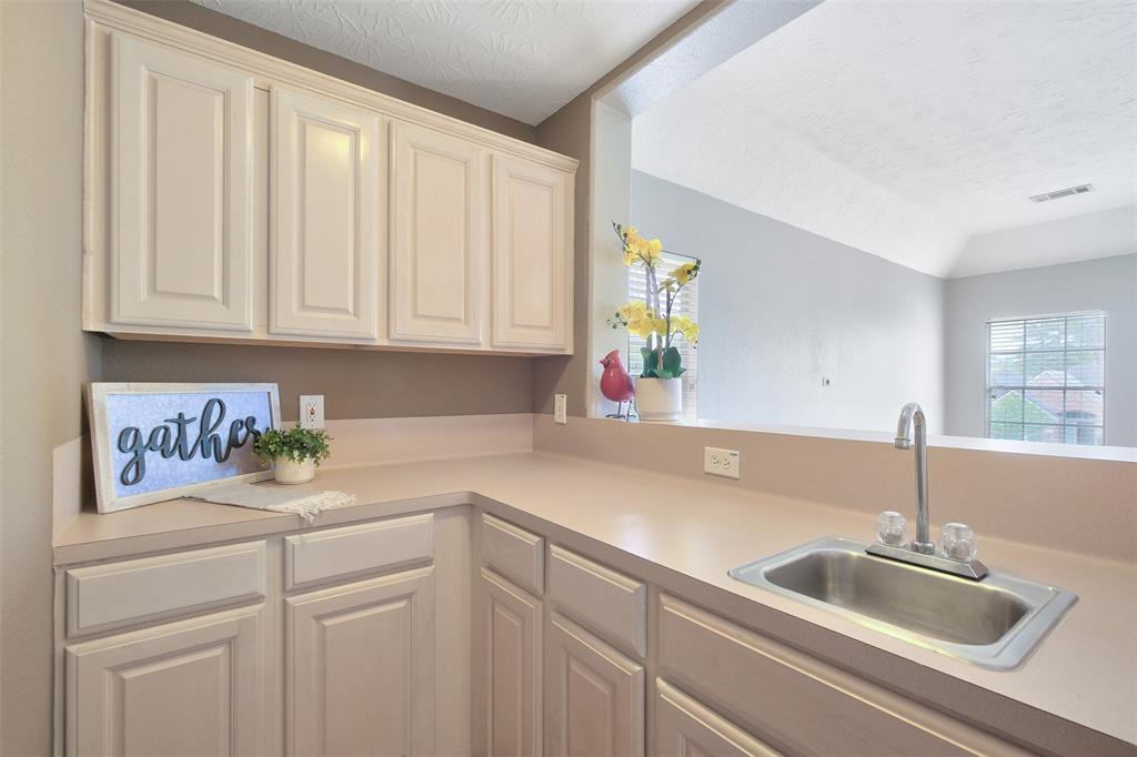 11610 Marwell Lane, Cypress, Texas image 21