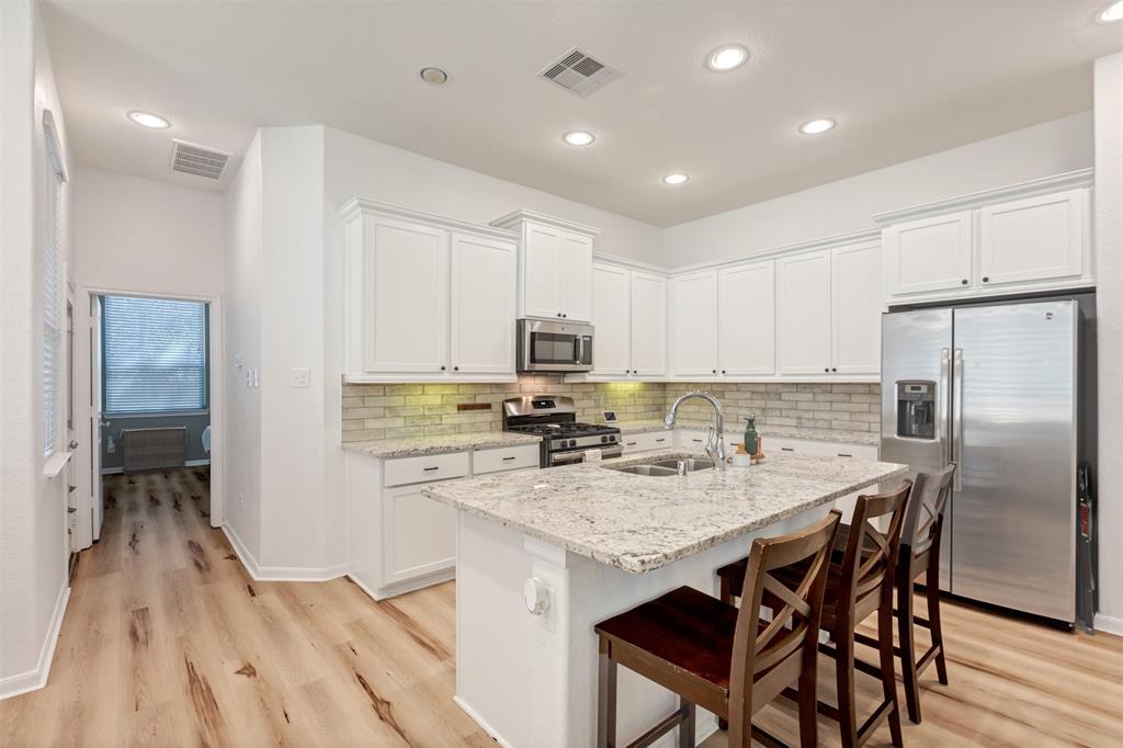 234 Biltmore Loop, Montgomery, Texas image 11