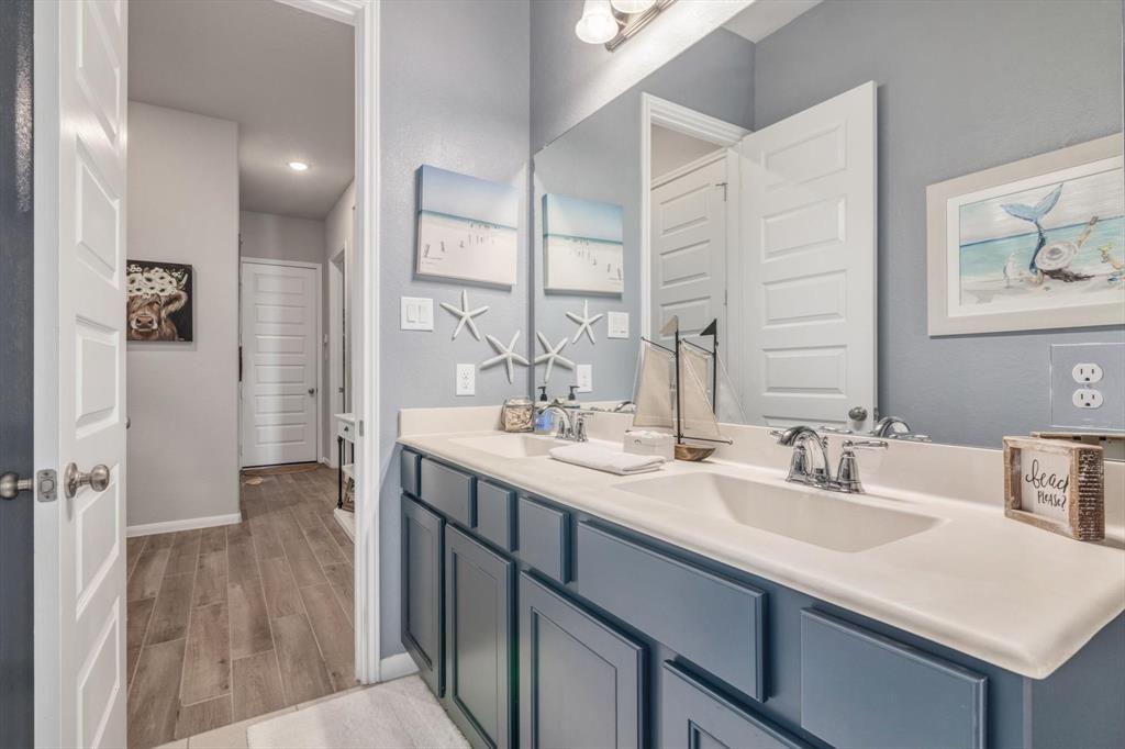 15310 Spring Lake Avenue, Mont Belvieu, Texas image 31