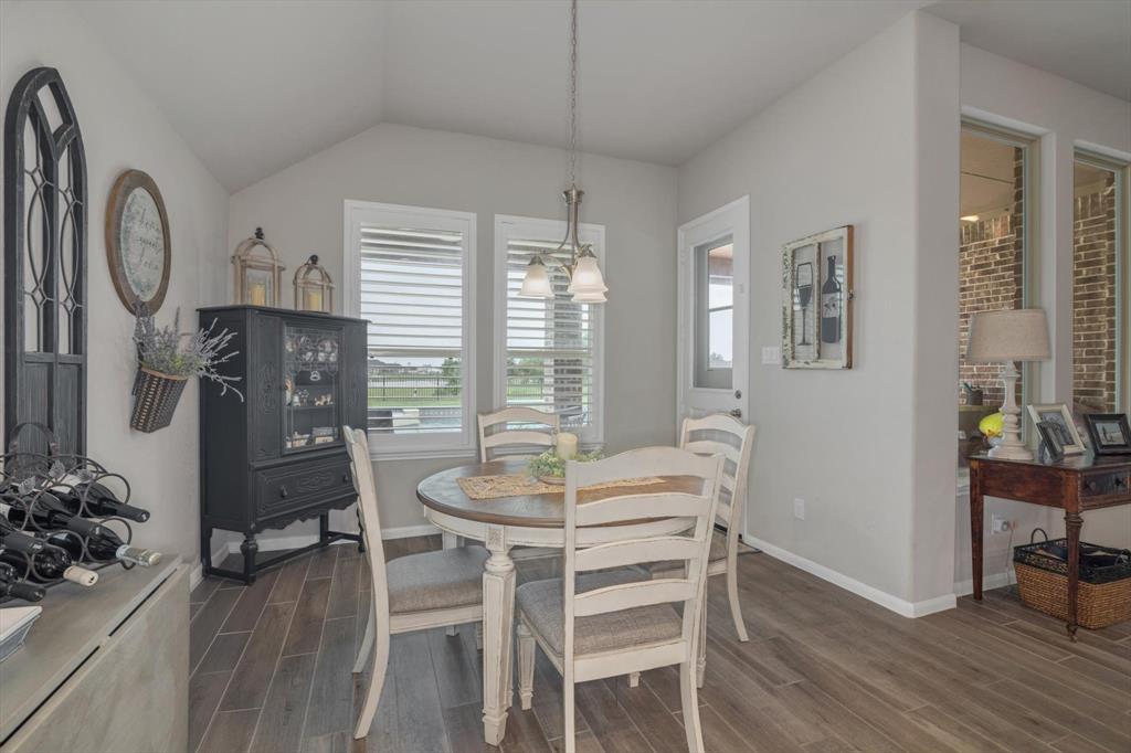 15310 Spring Lake Avenue, Mont Belvieu, Texas image 20