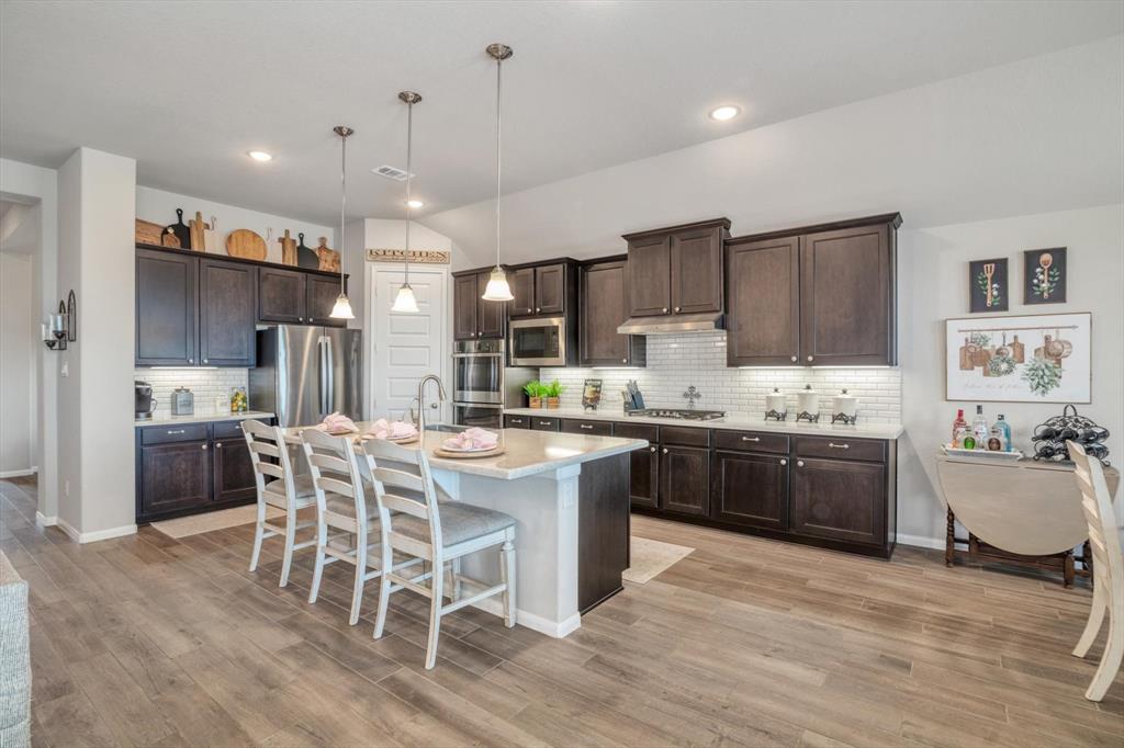 15310 Spring Lake Avenue, Mont Belvieu, Texas image 15