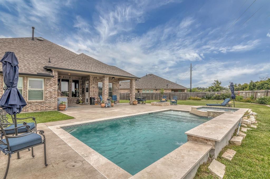 15310 Spring Lake Avenue, Mont Belvieu, Texas image 37