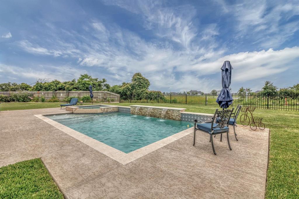 15310 Spring Lake Avenue, Mont Belvieu, Texas image 38