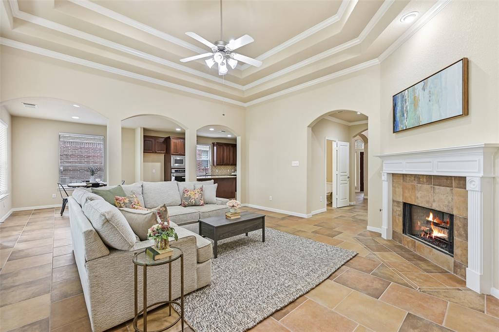 2524 Garnetfield Lane, Friendswood, Texas image 8