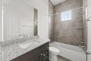 9107 Biltmore Lane, Manvel, Texas image 5