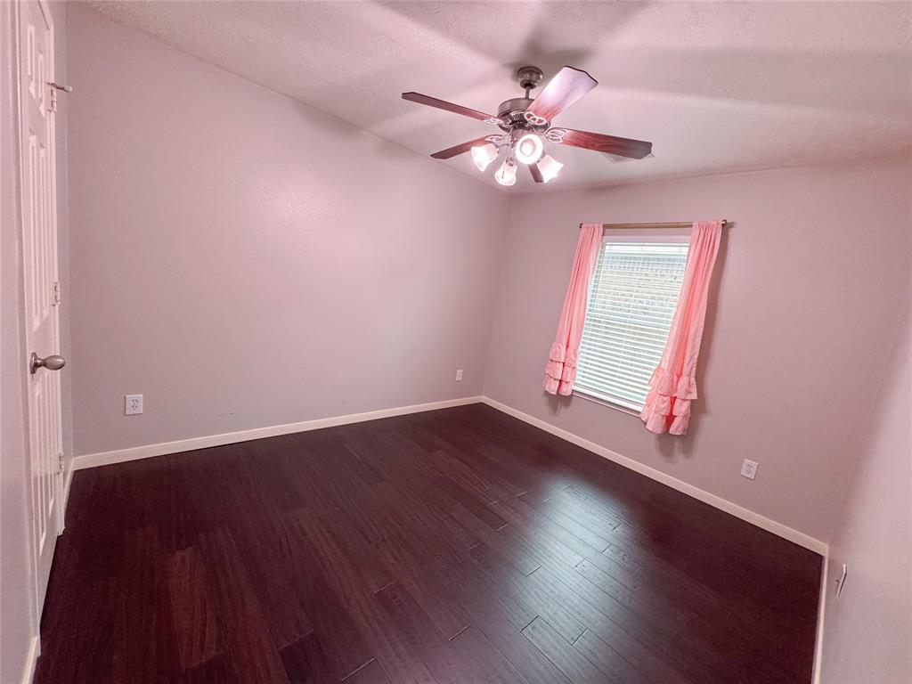 2819 Lakecrest Way Drive, Katy, Texas image 19