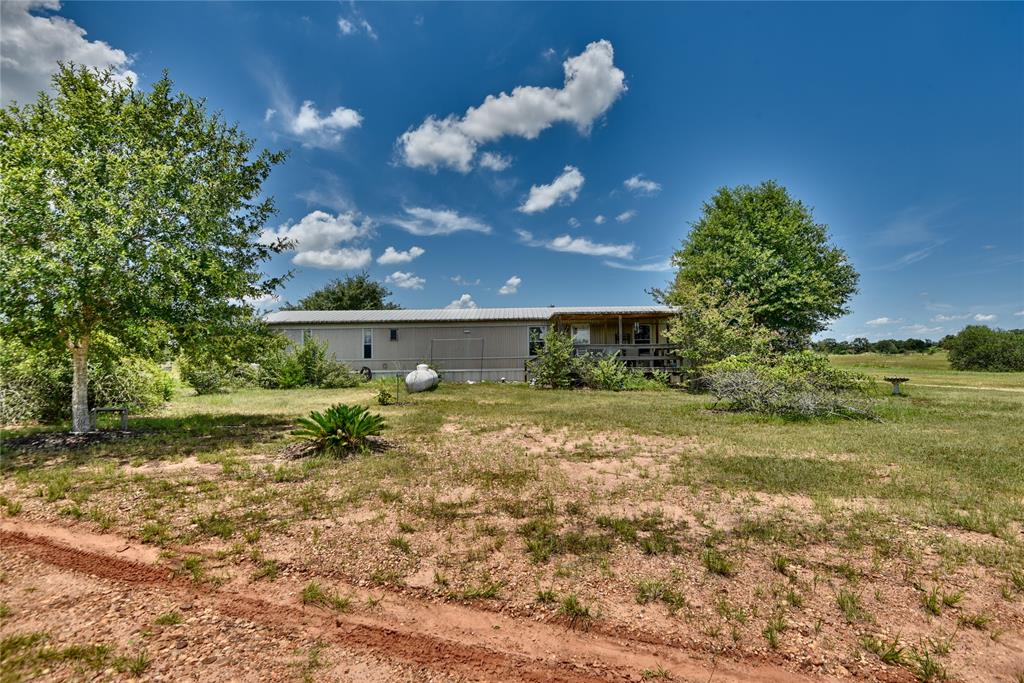 1361 Zimmerscheidt Road, Columbus, Texas image 4