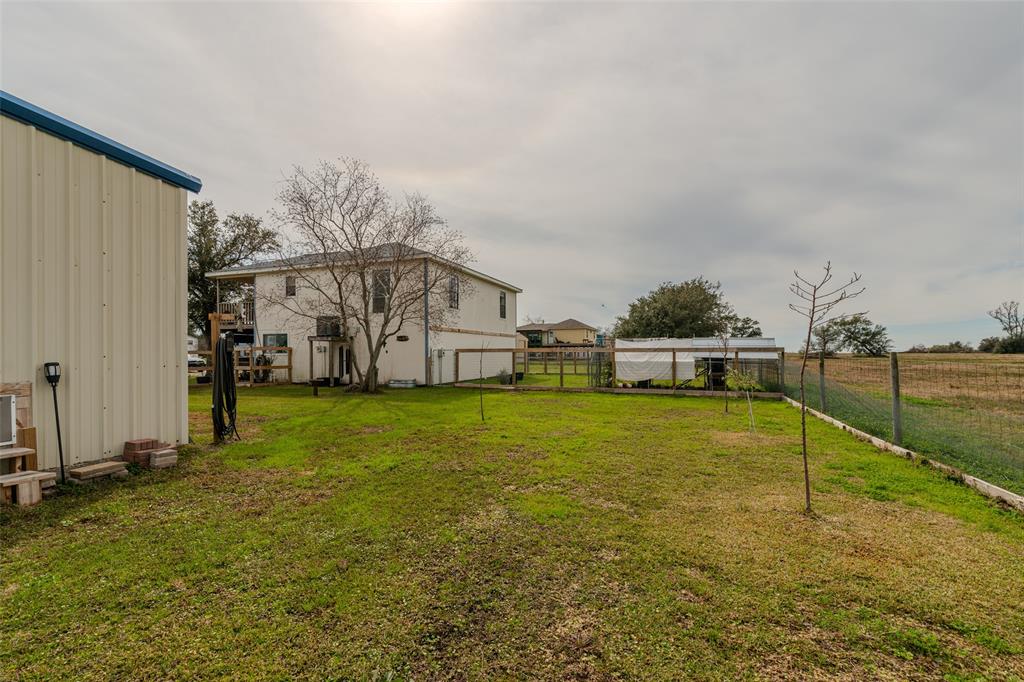 108 Linda Street, Anahuac, Texas image 27