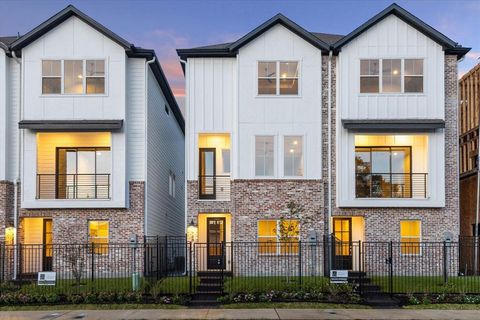 143 Eastwood Street Houston TX 77011
