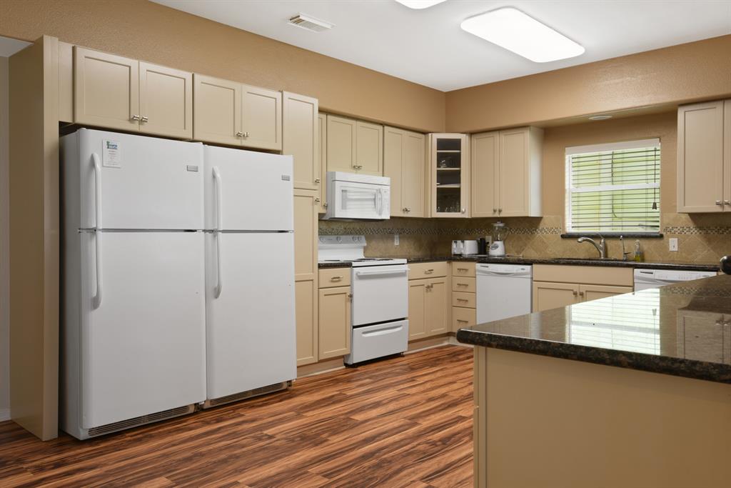 2438 Bluewater Highway, Surfside Beach, Texas image 11