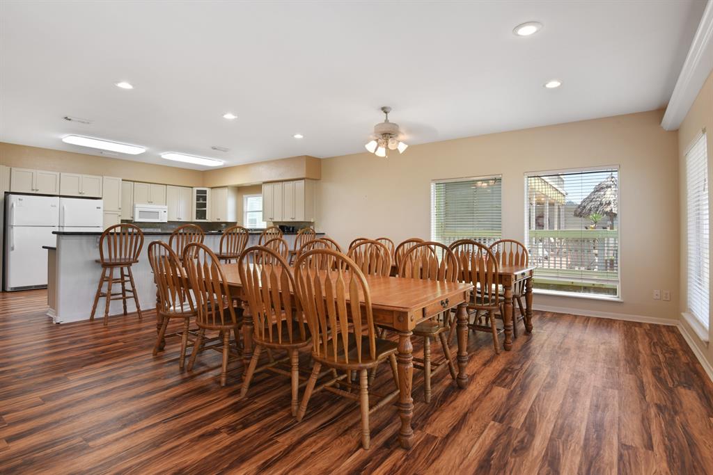 2438 Bluewater Highway, Surfside Beach, Texas image 9