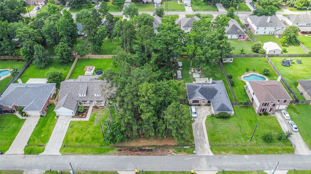 6819 Dillon Dr