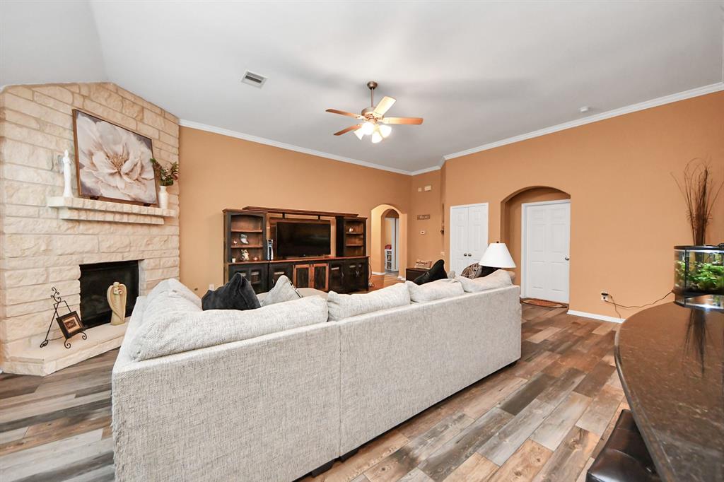 24418 Peroni Drive, Richmond, Texas image 18