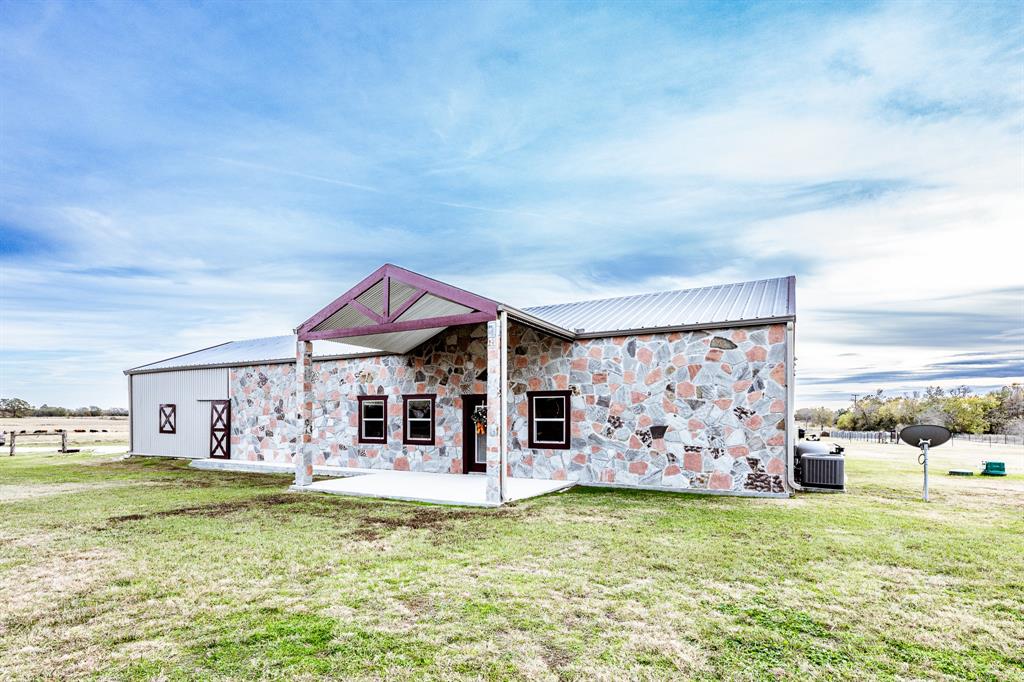 327 Diserens Road, North Zulch, Texas image 4