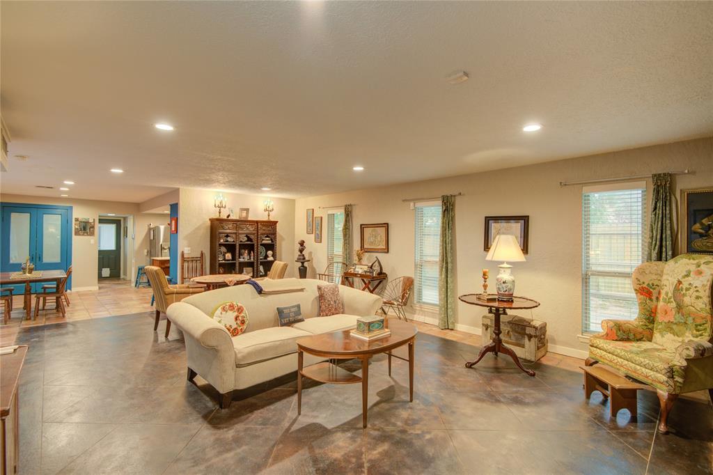 5415 Coral Gables Drive, Houston, Texas image 5
