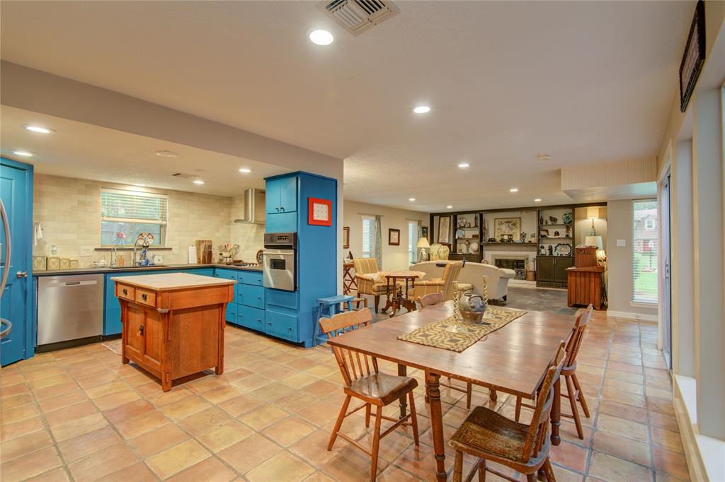 5415 Coral Gables Drive, Houston, Texas image 10