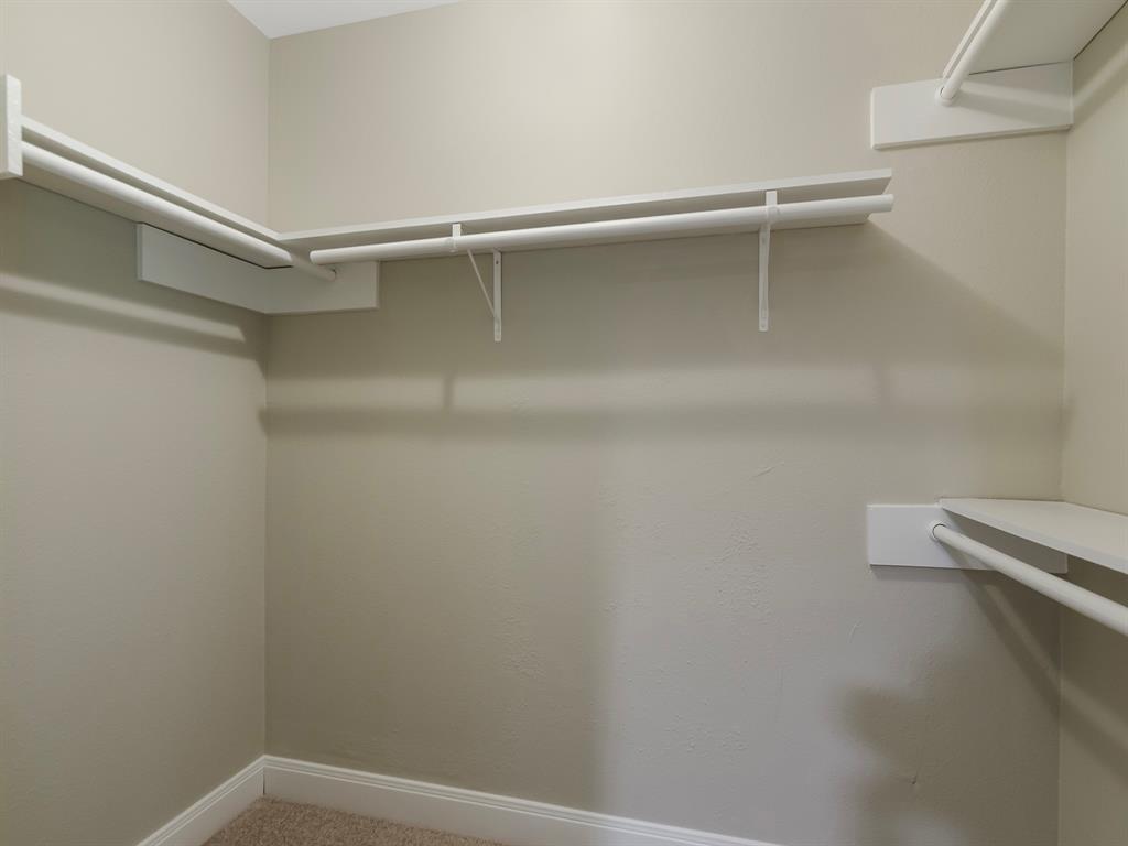 8319 Autumn Willow Drive, Tomball, Texas image 20