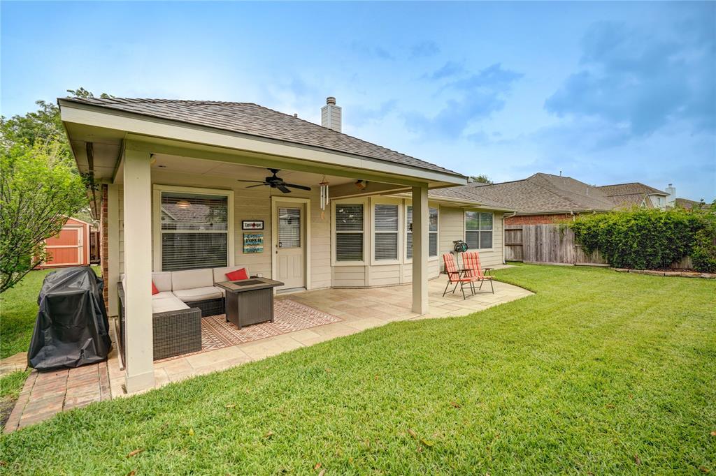 7614 Golden Thistle Lane, Cypress, Texas image 40