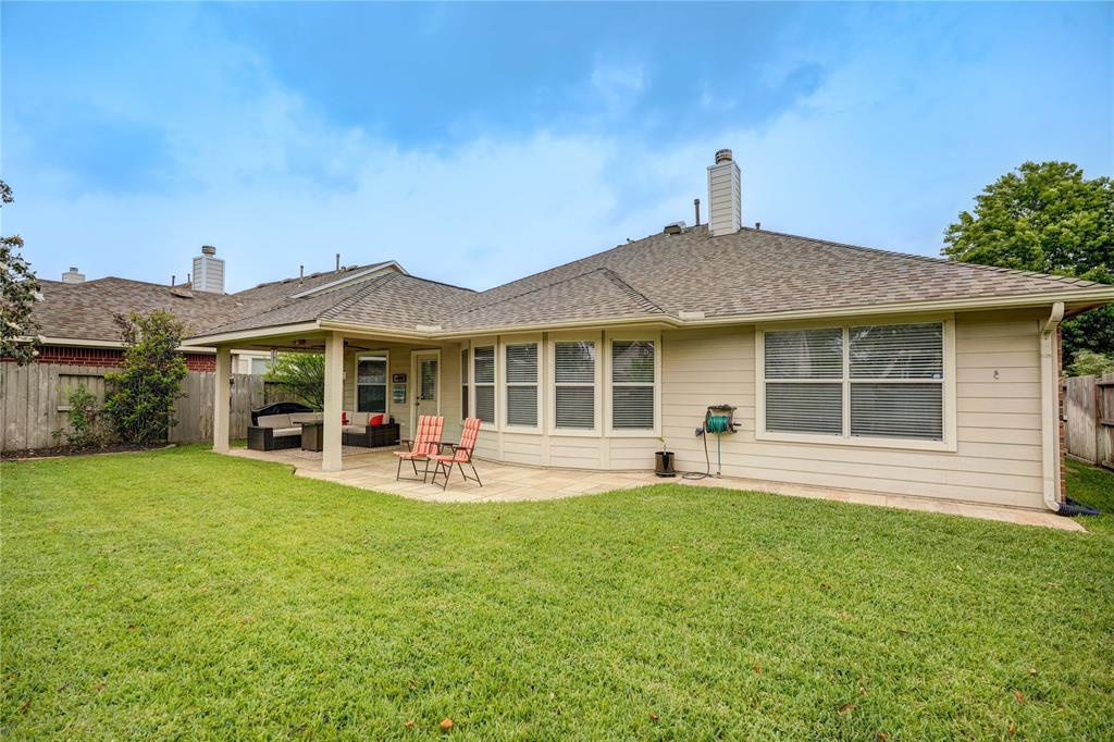 7614 Golden Thistle Lane, Cypress, Texas image 41