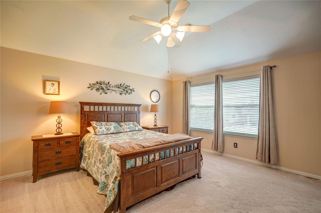 7614 Golden Thistle Lane, Cypress, Texas image 26