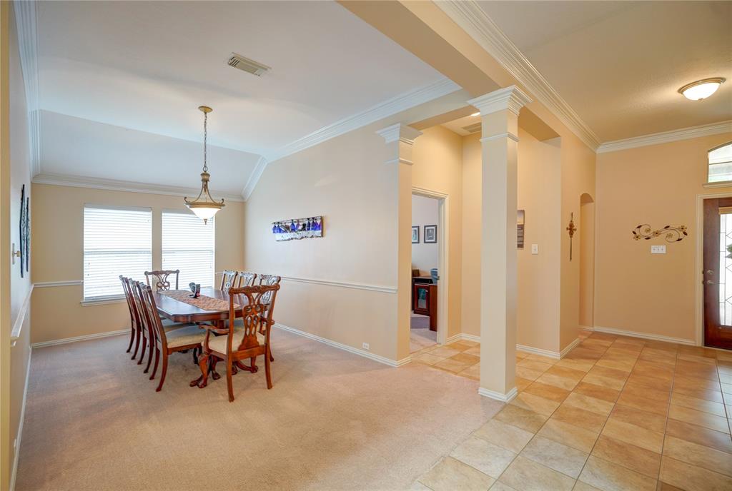 7614 Golden Thistle Lane, Cypress, Texas image 7
