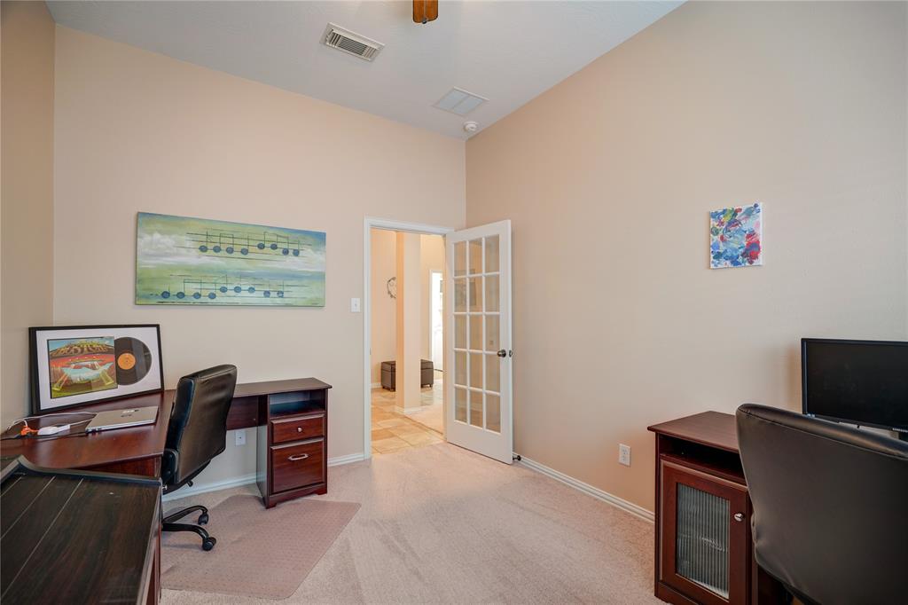 7614 Golden Thistle Lane, Cypress, Texas image 32