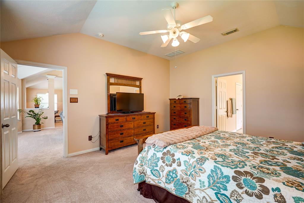 7614 Golden Thistle Lane, Cypress, Texas image 25