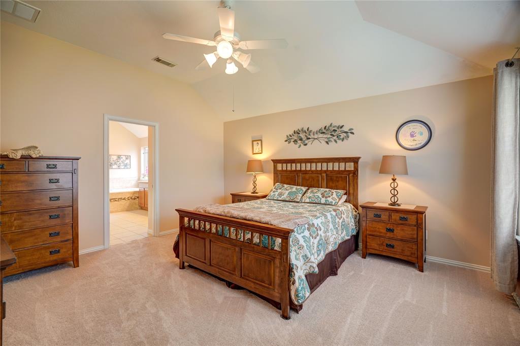 7614 Golden Thistle Lane, Cypress, Texas image 24