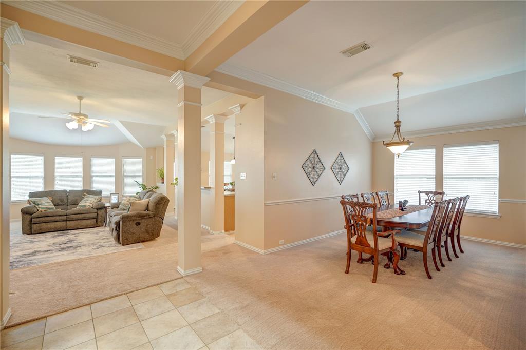 7614 Golden Thistle Lane, Cypress, Texas image 6
