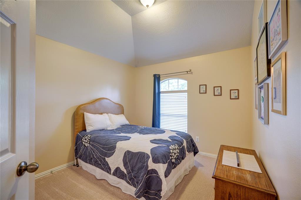 7614 Golden Thistle Lane, Cypress, Texas image 33