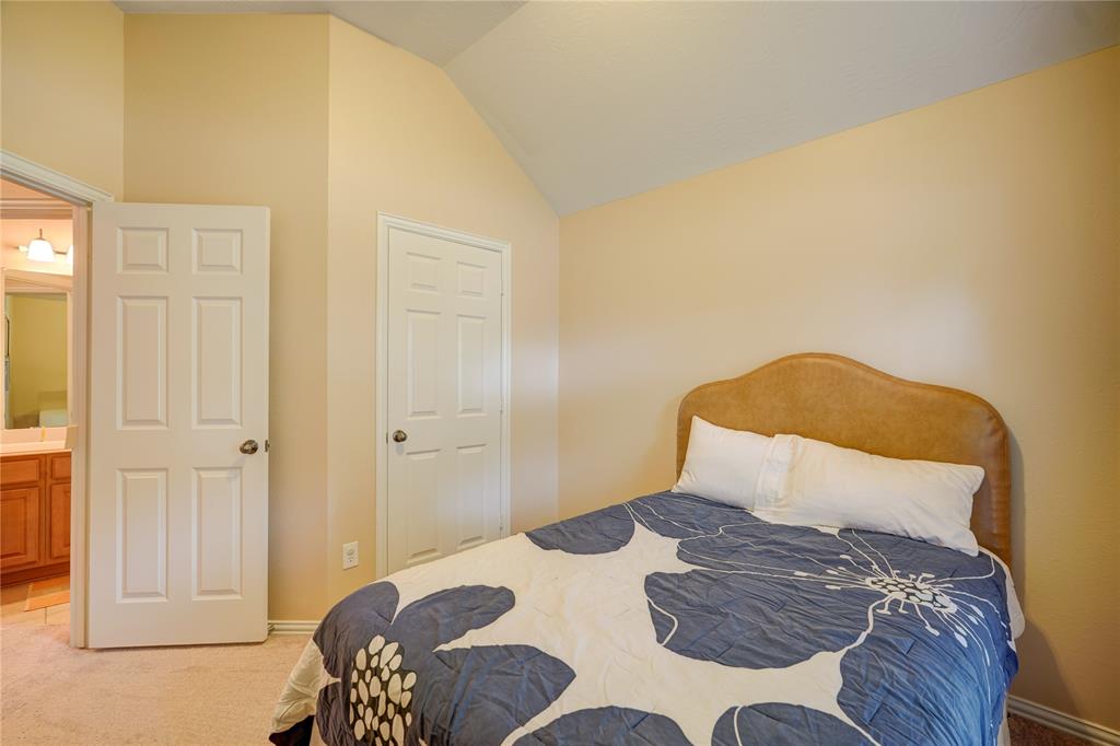 7614 Golden Thistle Lane, Cypress, Texas image 34