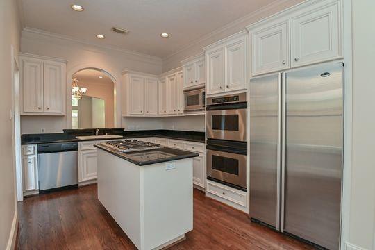 Houston, Texas 77007, United States, 3 Bedrooms Bedrooms, ,4 BathroomsBathrooms,Residential,Active,141174