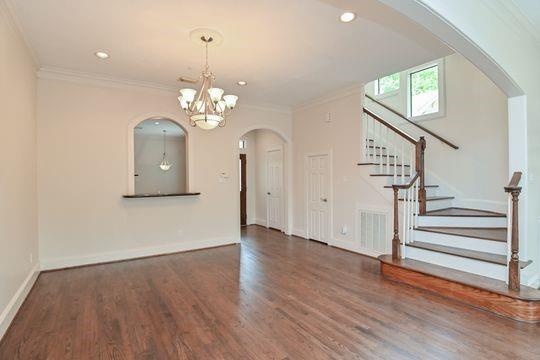 Houston, Texas 77007, United States, 3 Bedrooms Bedrooms, ,4 BathroomsBathrooms,Residential,Active,141174