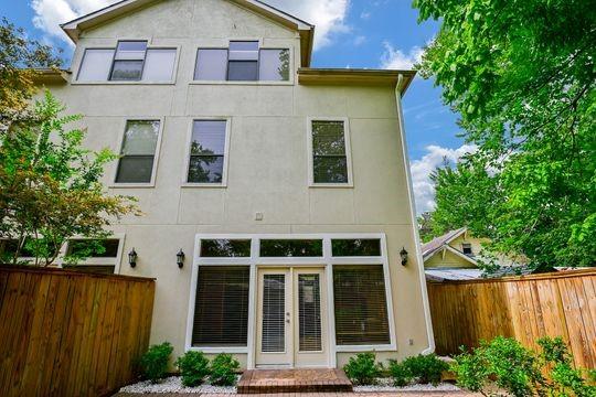 Houston, Texas 77007, United States, 3 Bedrooms Bedrooms, ,4 BathroomsBathrooms,Residential,Active,141174