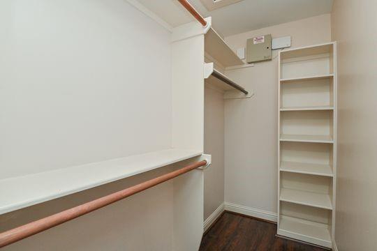 Houston, Texas 77007, United States, 3 Bedrooms Bedrooms, ,4 BathroomsBathrooms,Residential,Active,141174