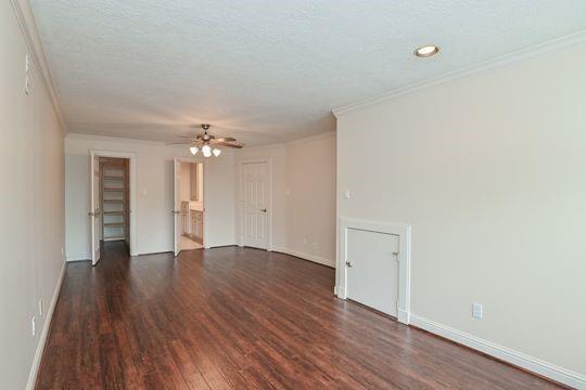 Houston, Texas 77007, United States, 3 Bedrooms Bedrooms, ,4 BathroomsBathrooms,Residential,Active,141174