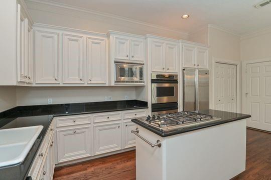 Houston, Texas 77007, United States, 3 Bedrooms Bedrooms, ,4 BathroomsBathrooms,Residential,Active,141174