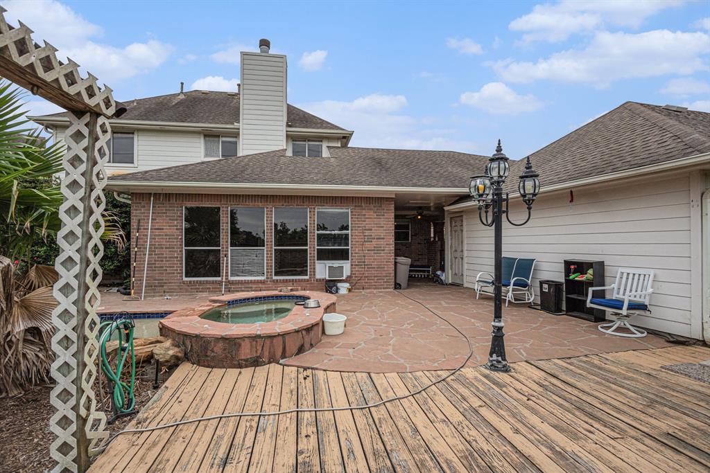 2526 Sand Castle Court, Seabrook, Texas image 26