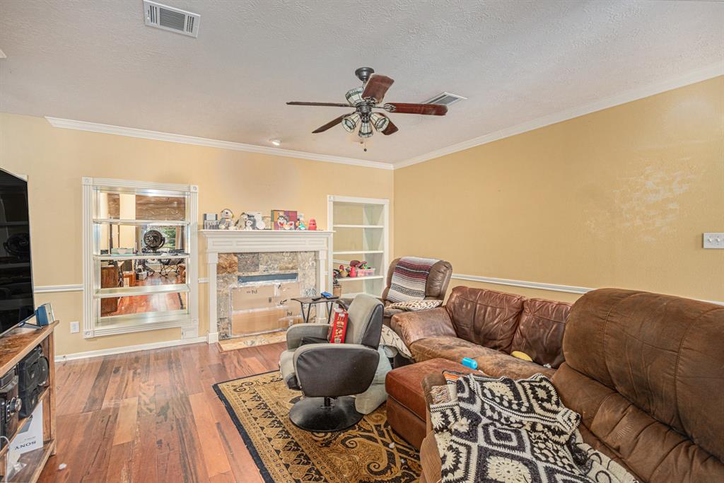 2526 Sand Castle Court, Seabrook, Texas image 5