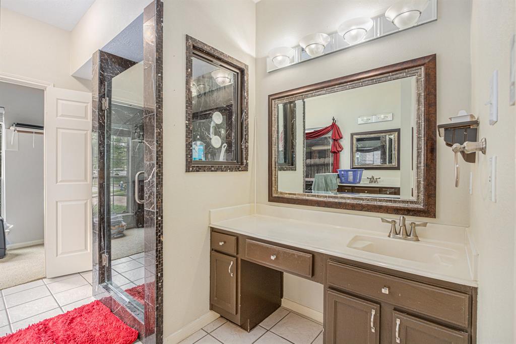 2526 Sand Castle Court, Seabrook, Texas image 18