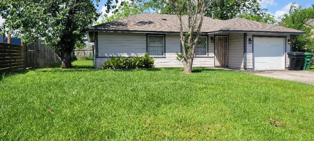 9227 Lake Park Drive, Houston, Texas image 1