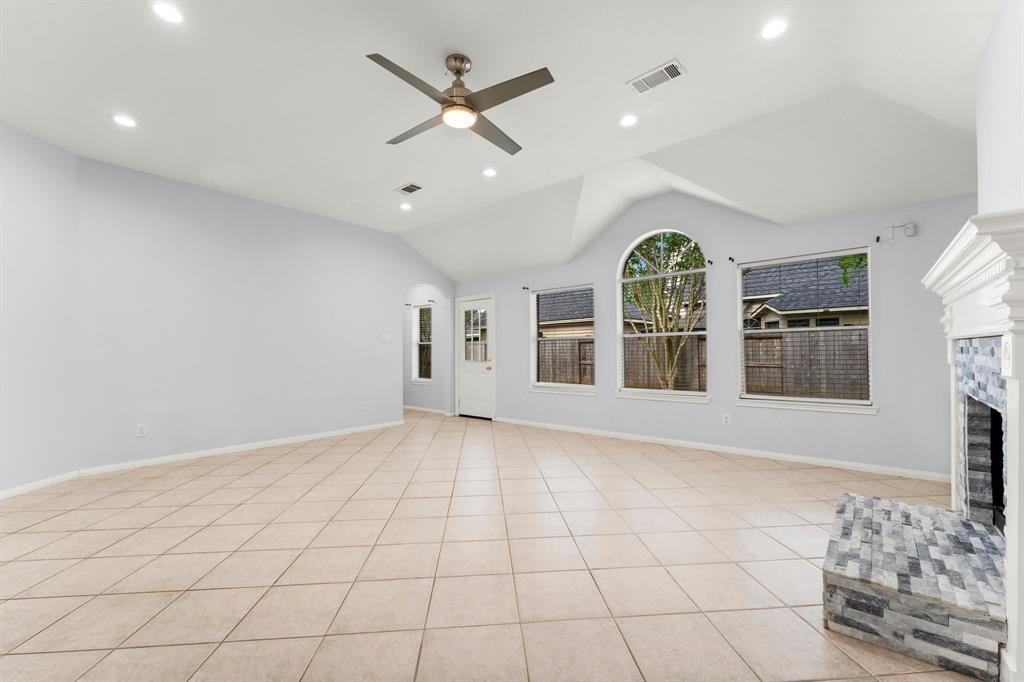 1030 Evandale Ln Ln, Sugar Land, Texas image 8