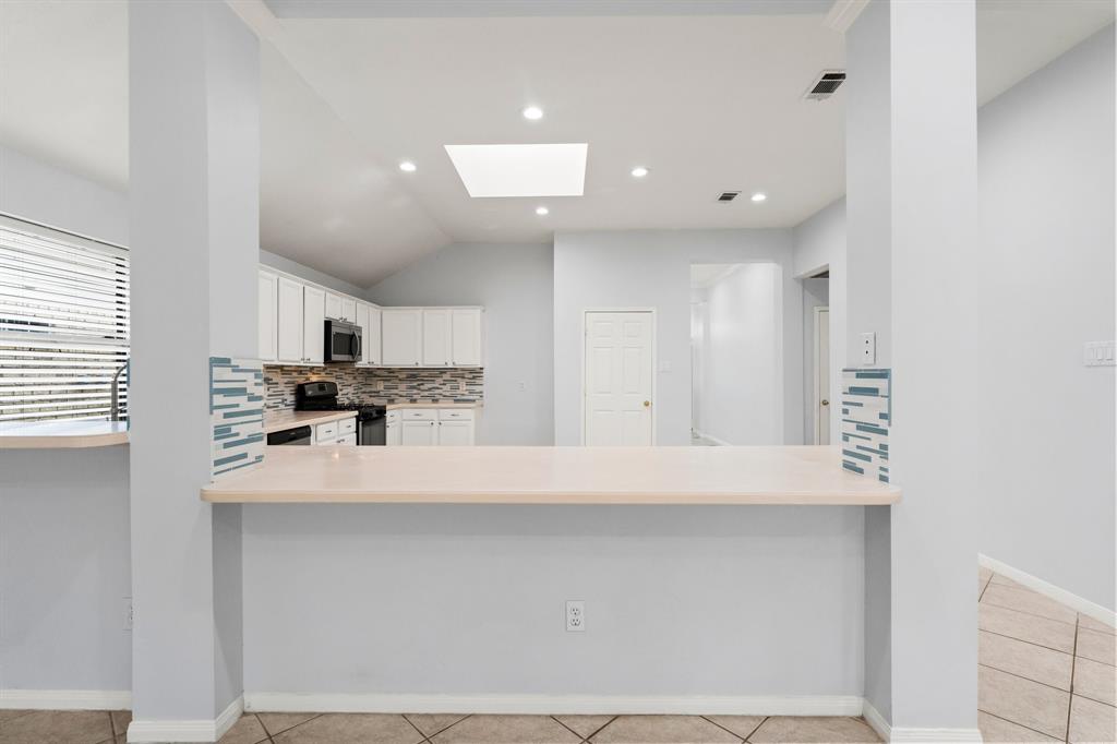 1030 Evandale Ln Ln, Sugar Land, Texas image 9