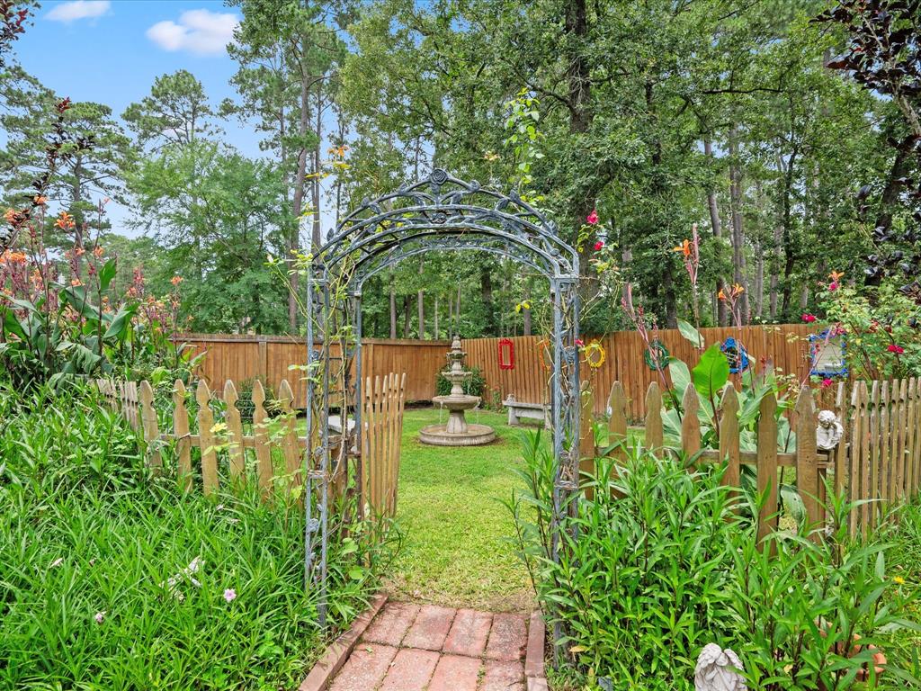 136 Fantail Street, Magnolia, Texas image 41